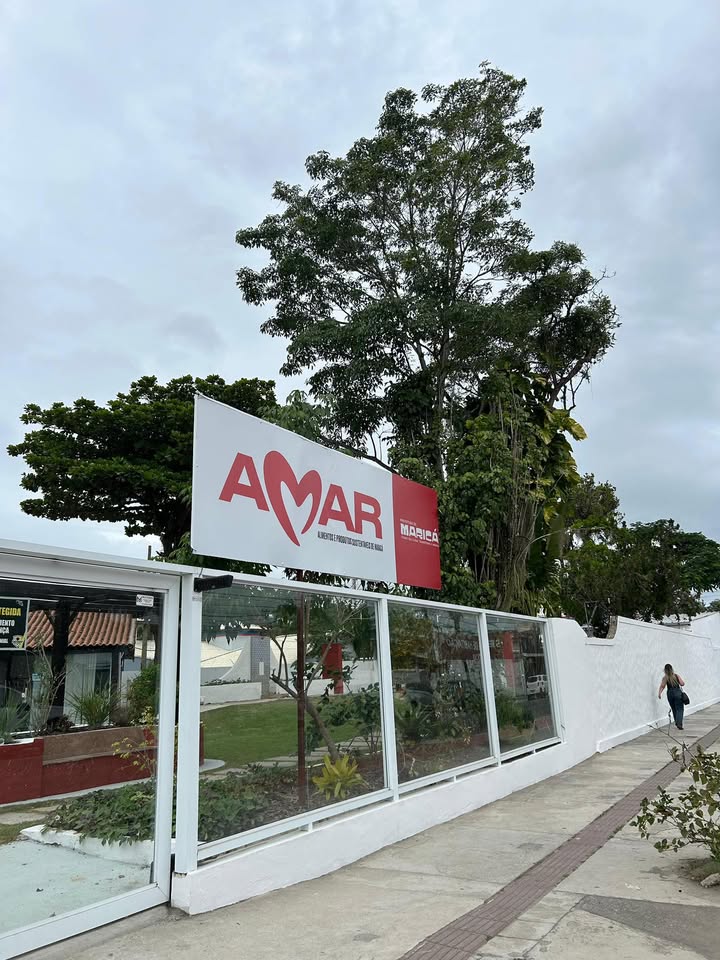 Amar