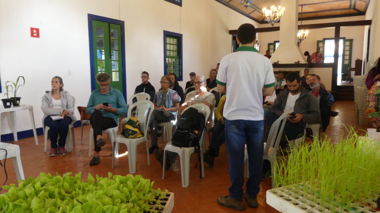 Inova Agroecologia Maricá realiza cursos de adubação orgânica e segurança no campo