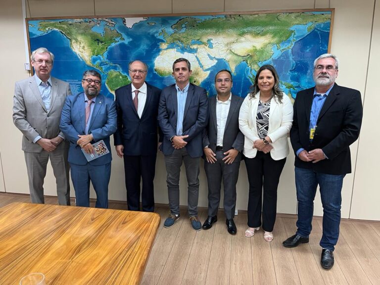 Prefeitura de Maricá se reúne com vice-presidente Alckmin para discutir estratégias de desenvolvimento
