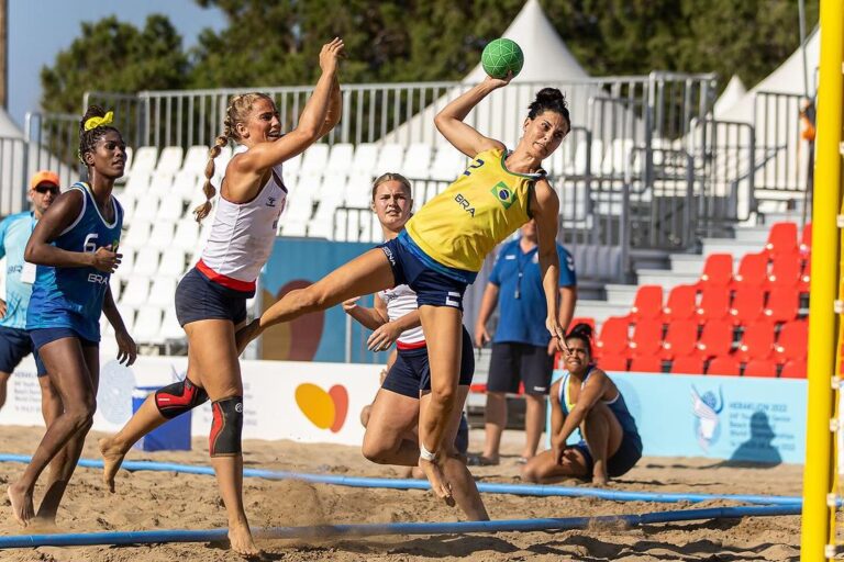 Seleção brasileira de handebol de praia conhece adversários na etapa de abertura do Circuito Mundial 