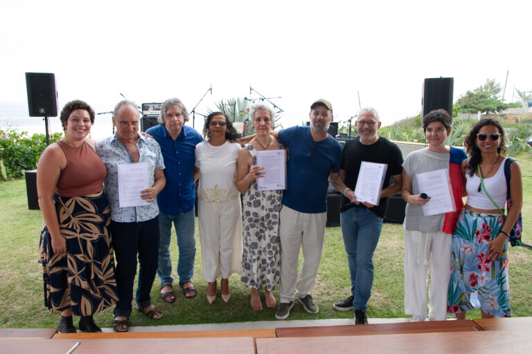 Maricá celebra o 102º aniversário de Darcy Ribeiro com assinatura de parcerias e programação especial em museu que foi a casa do antropólogo