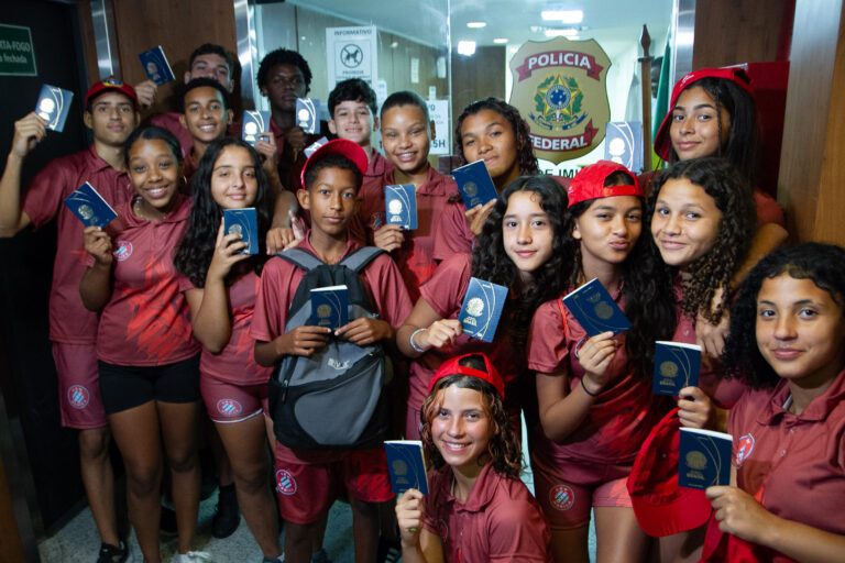 Brasil-França: Atletas juvenis de Maricá embarcam para intercâmbio de handebol na quarta-feira (30)