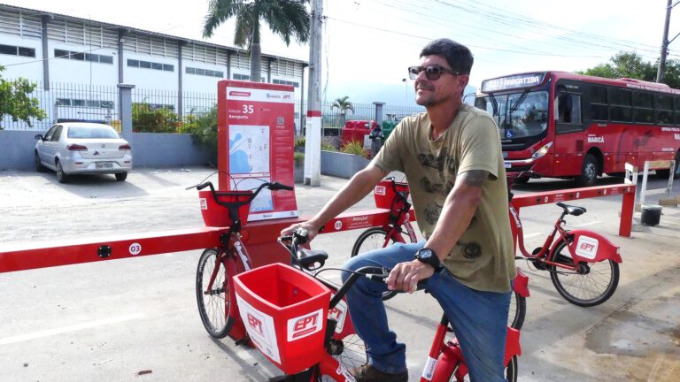 Aeroporto de Maricá ganha estação de bicicletas gratuitas