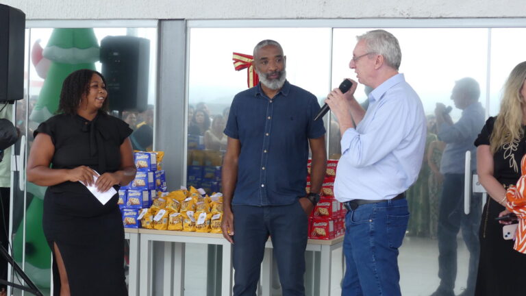 Celebração da Consciência Negra e do Espírito Natalino na Codemar